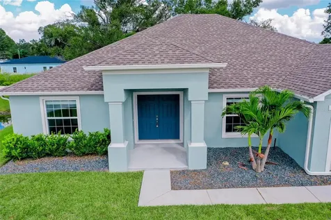 230 Cove At Eagle Lake Circle Eagle Lake FL 33839