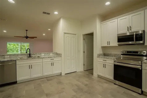230 Cove At Eagle Lake Circle Eagle Lake FL 33839