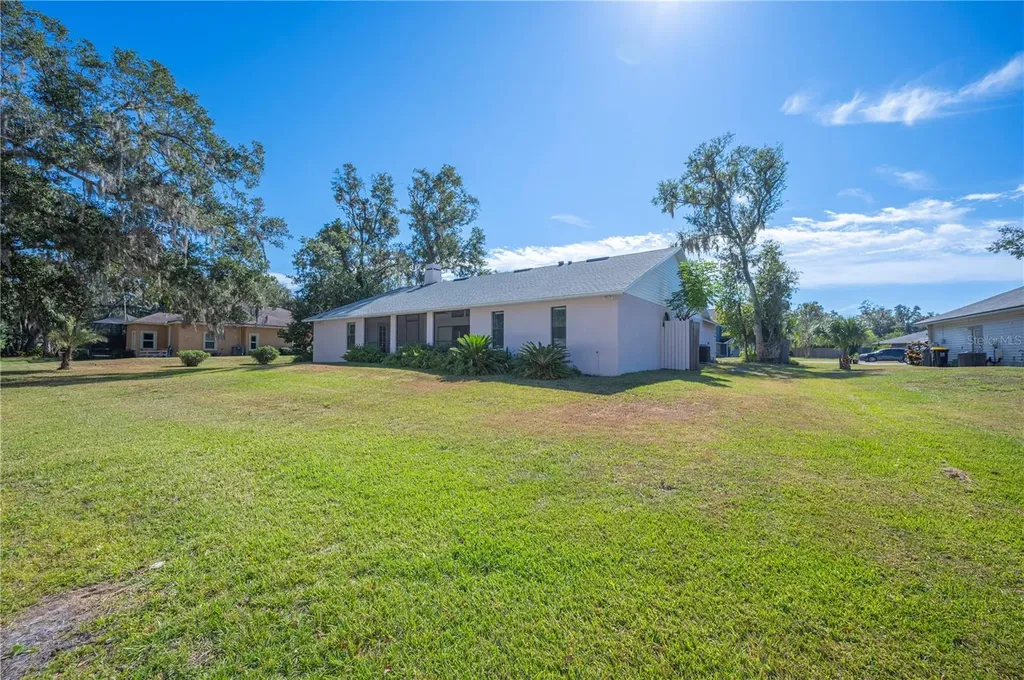 5743 Deer Flag Drive Lakeland FL 33811