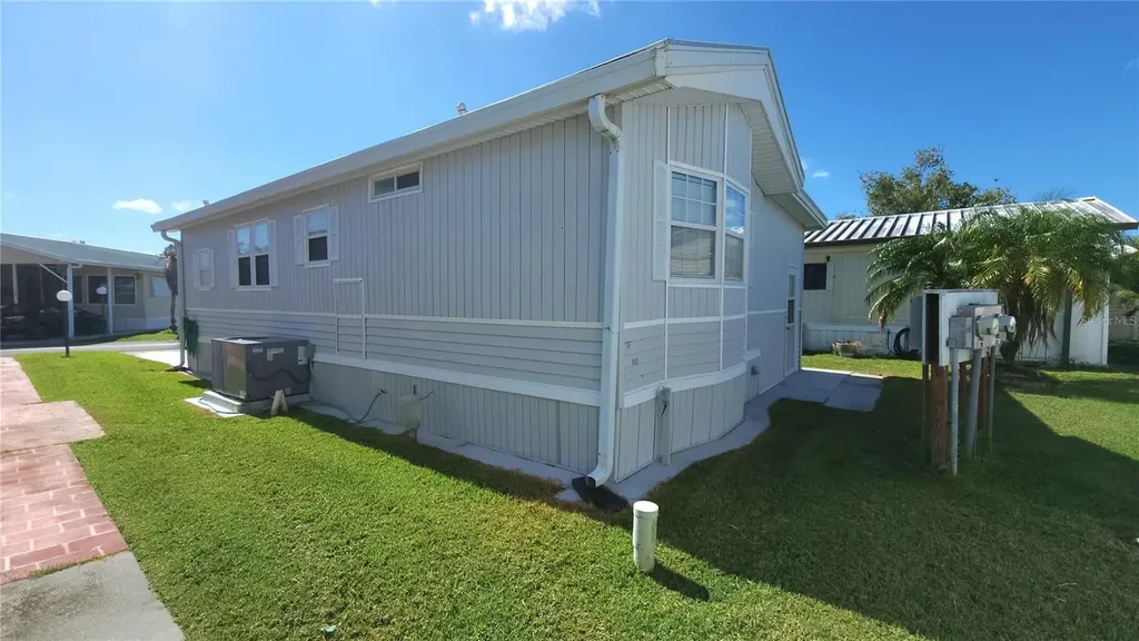 3333 26th Avenue E Bradenton FL 34208