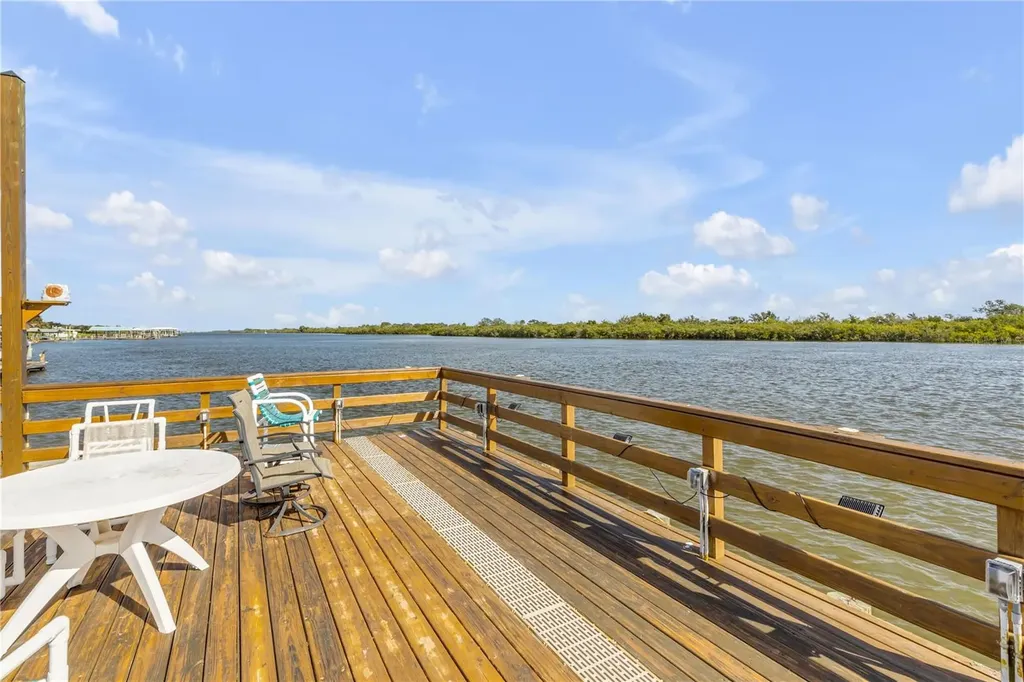 2201 S Ridgewood Avenue Edgewater FL 32141