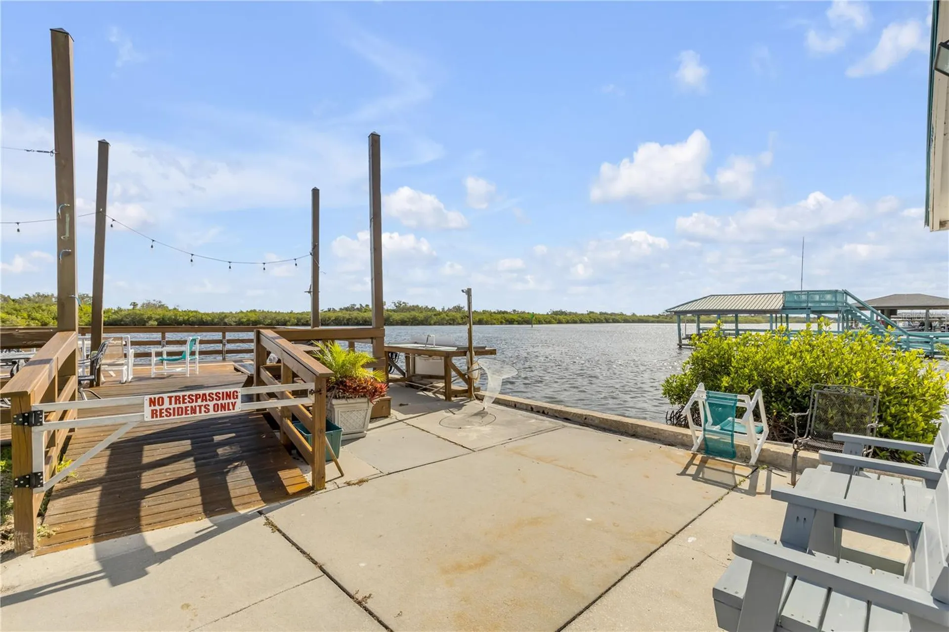 2201 S Ridgewood Avenue Edgewater FL 32141