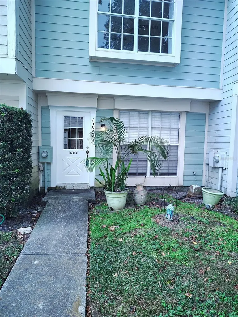 13870 Stone Mill Way Tampa FL 33613