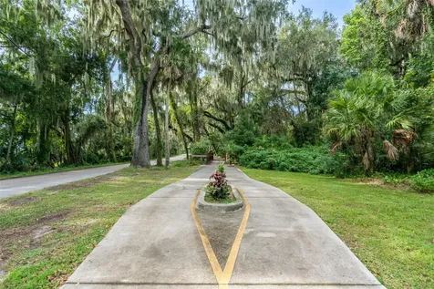 100 Sweetgum Woods Court Deltona FL 32725