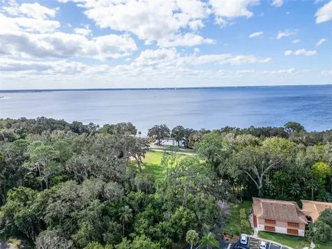 100 Sweetgum Woods Court Deltona FL 32725
