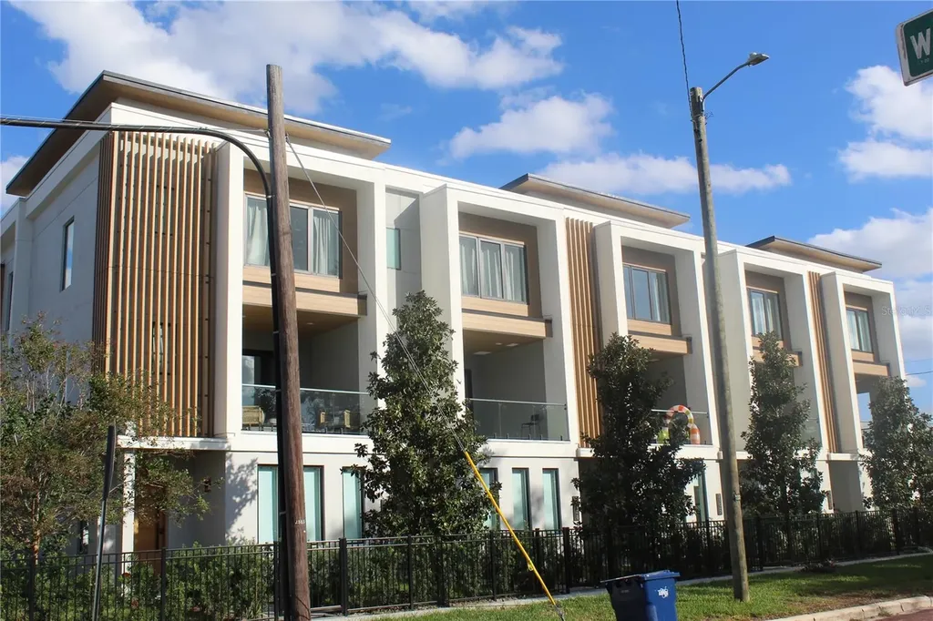 414 - 418 E Emily Street Tampa FL 33603