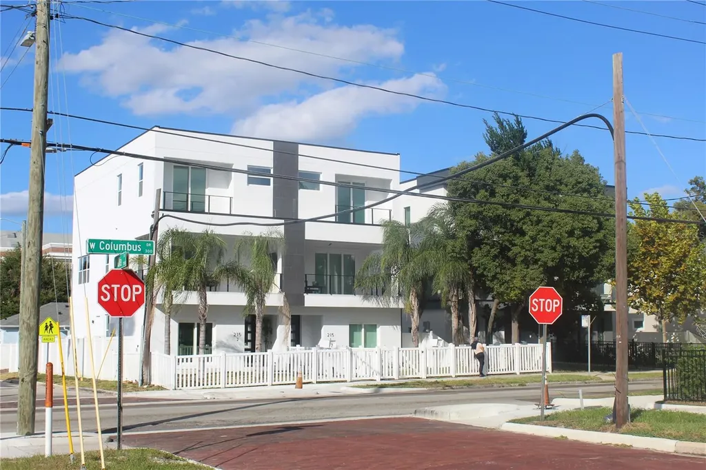 414 E Emily Street Tampa FL 33603