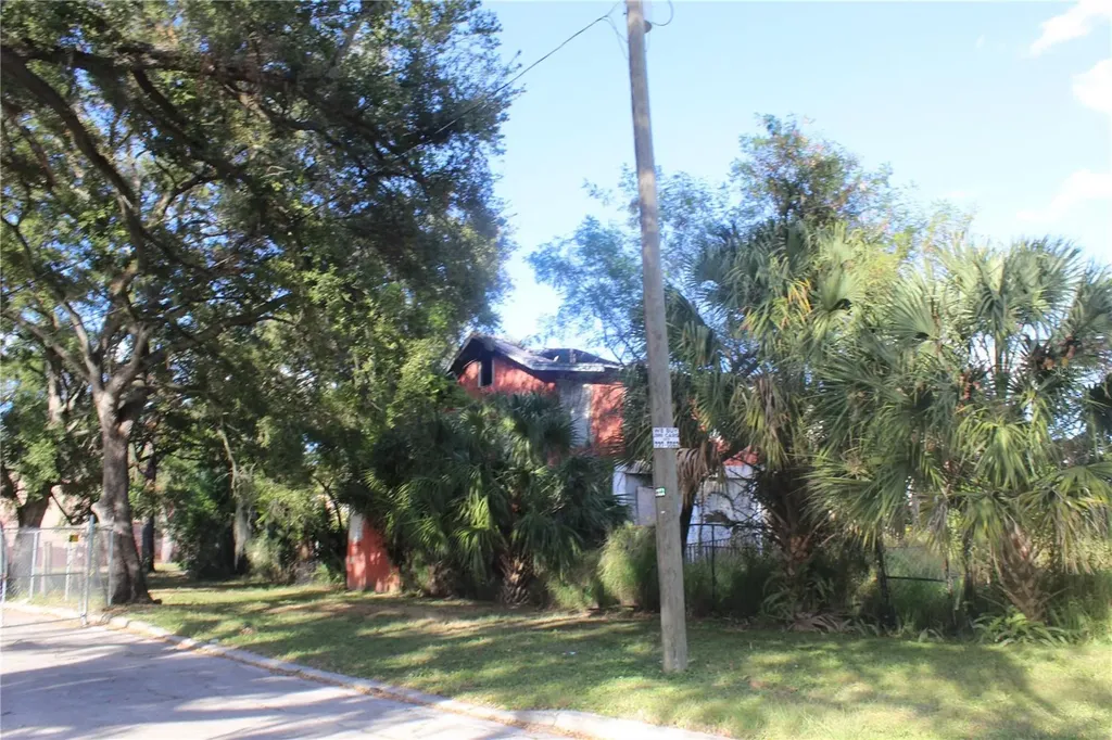 414 E Emily Street Tampa FL 33603