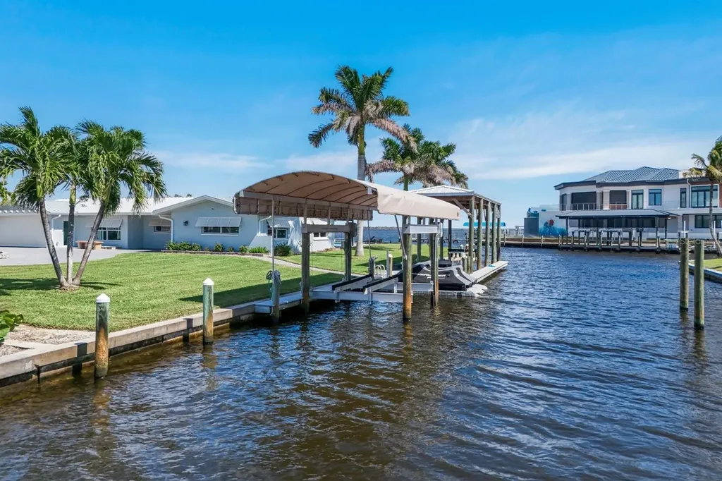 5596 Avenida Pescadora Fort Myers Beach FL 33931