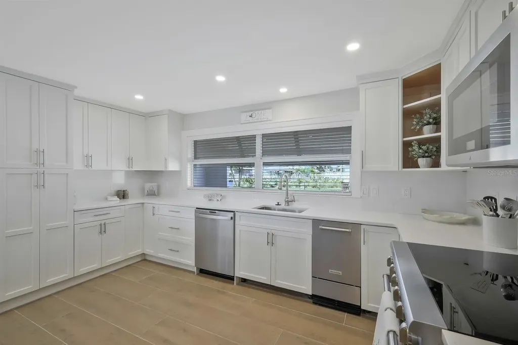 5596 Avenida Pescadora Fort Myers Beach FL 33931