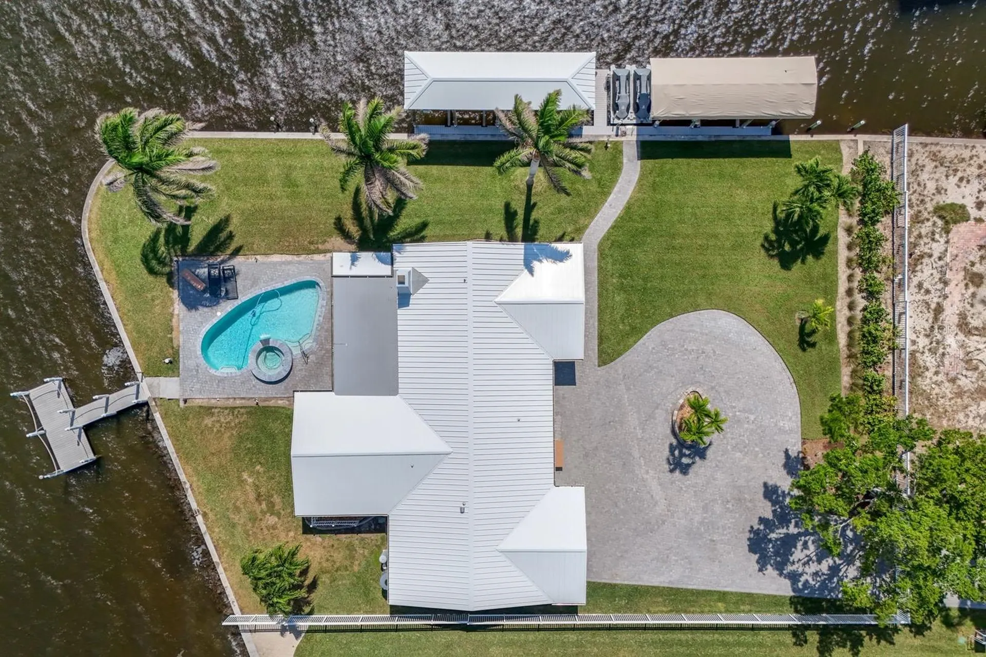 5596 Avenida Pescadora Fort Myers Beach FL 33931