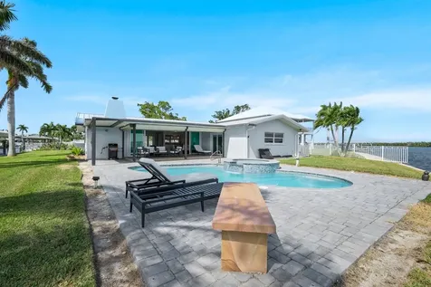 5596 Avenida Pescadora Fort Myers Beach FL 33931