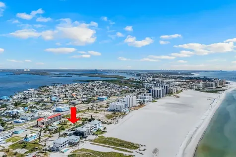 6145 Court Street Fort Myers Beach FL 33931