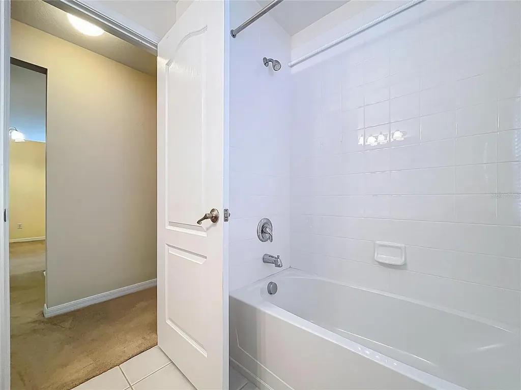 8527 Carriage Pointe Drive Gibsonton FL 33534