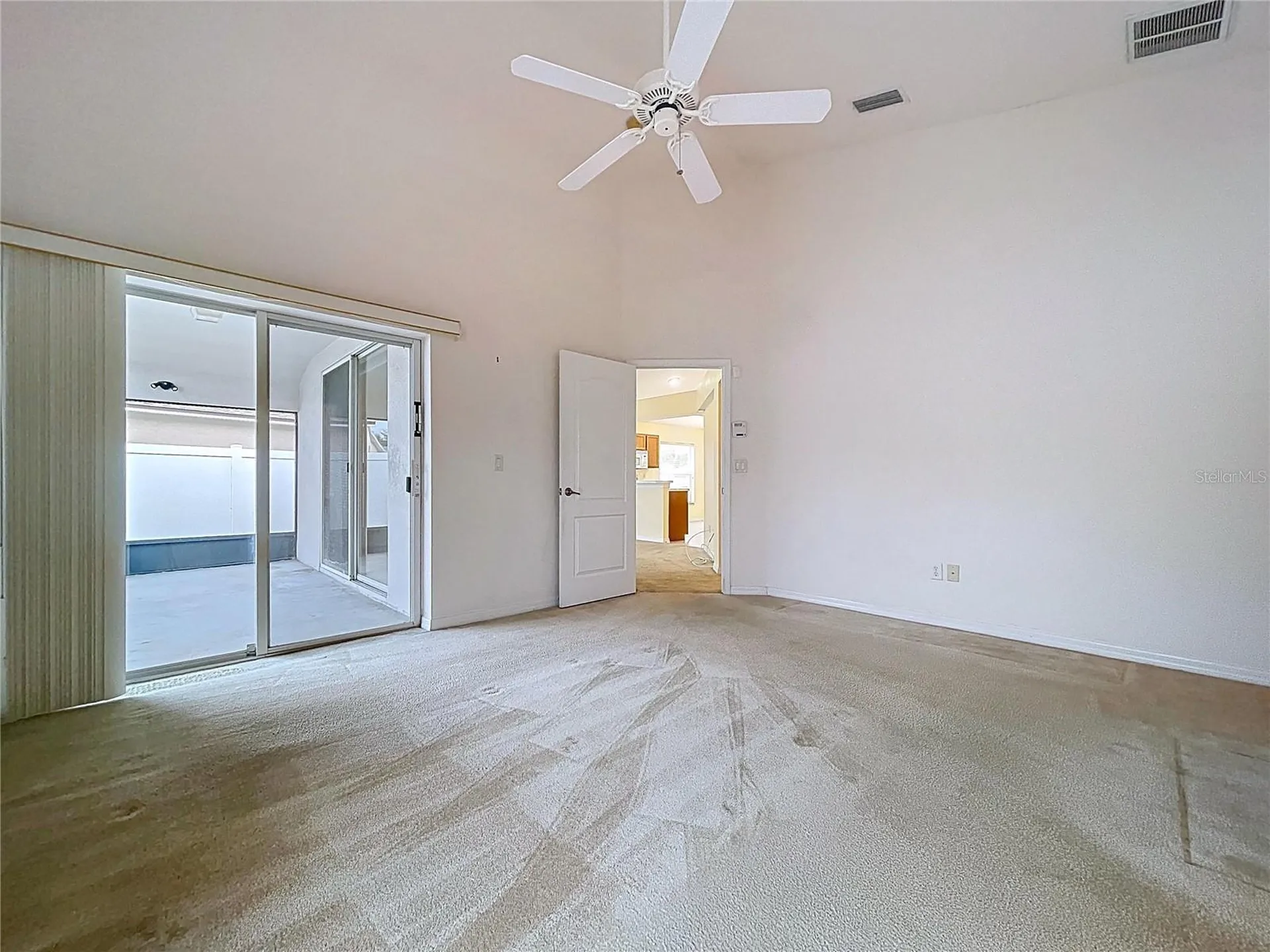 8527 Carriage Pointe Drive Gibsonton FL 33534