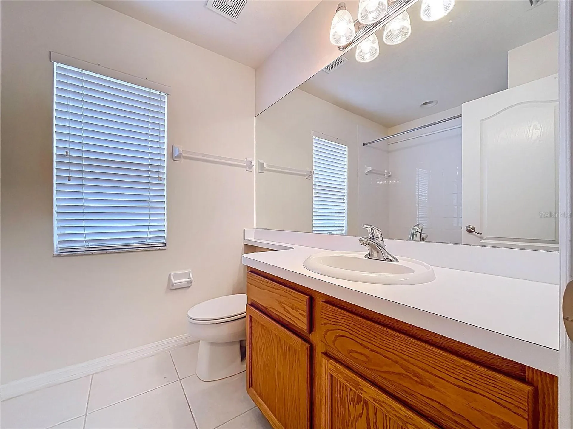 8527 Carriage Pointe Drive Gibsonton FL 33534
