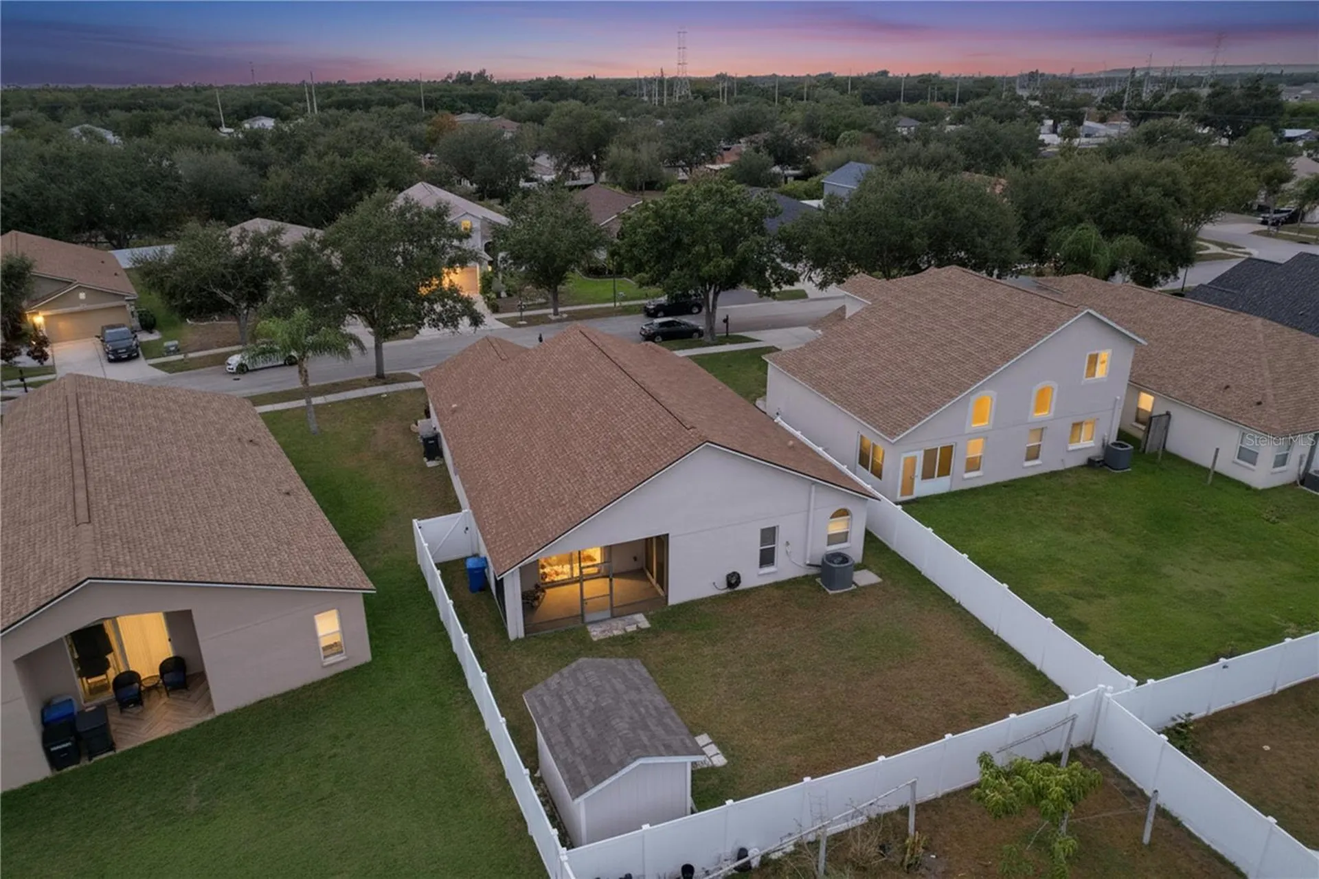 8527 Carriage Pointe Drive Gibsonton FL 33534