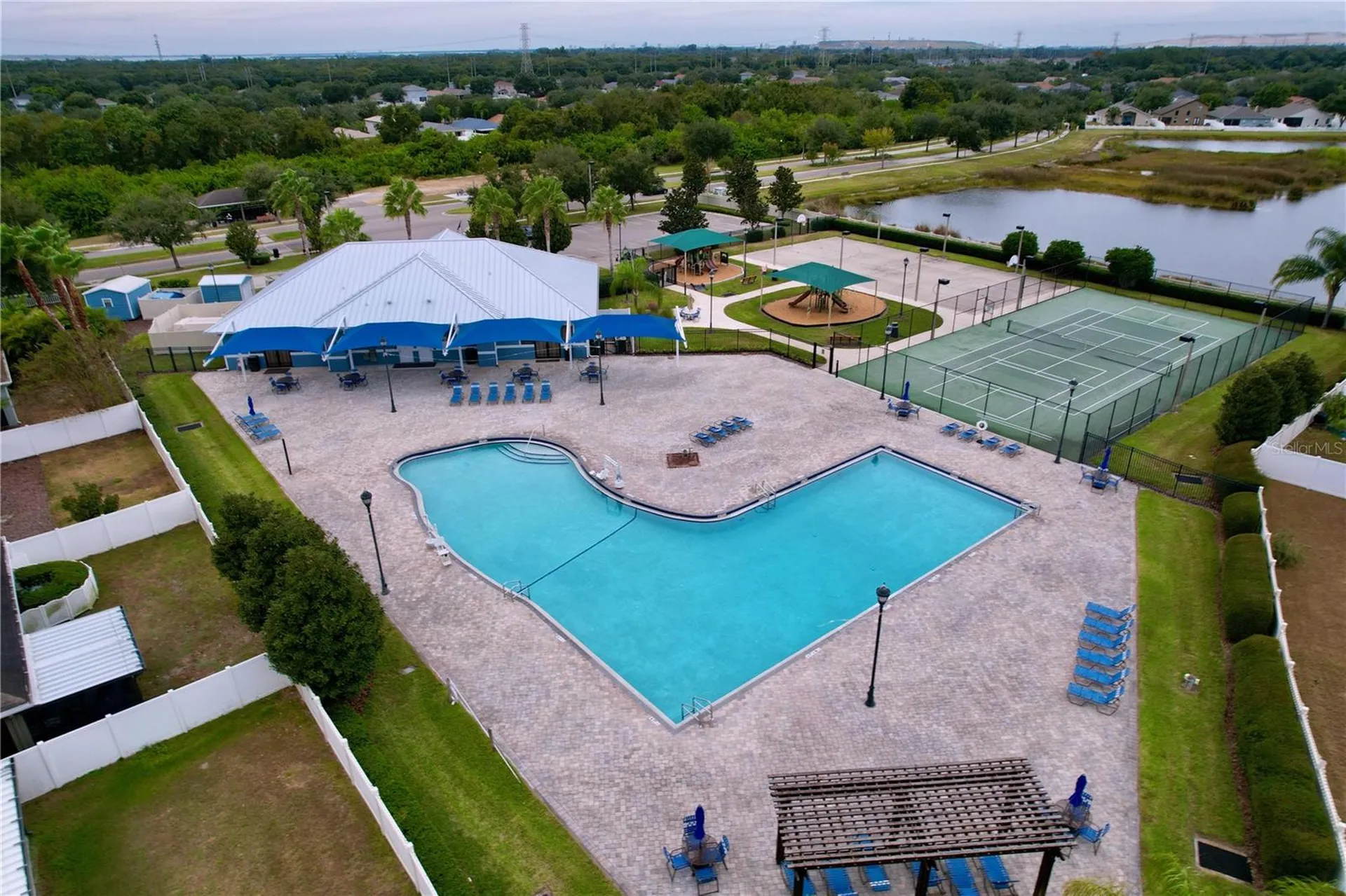 8527 Carriage Pointe Drive Gibsonton FL 33534