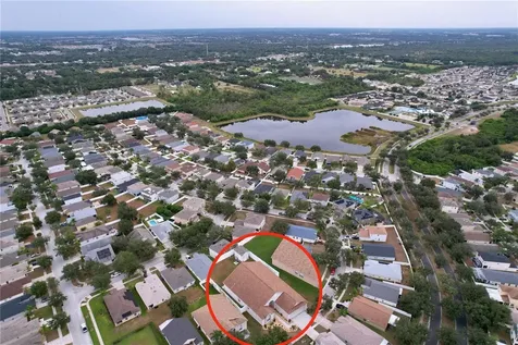 8527 Carriage Pointe Drive Gibsonton FL 33534