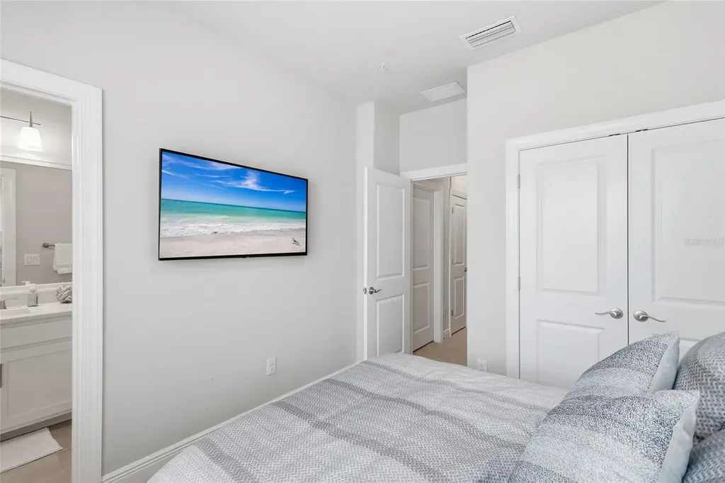 389 Gowdy Road Sarasota FL 34237