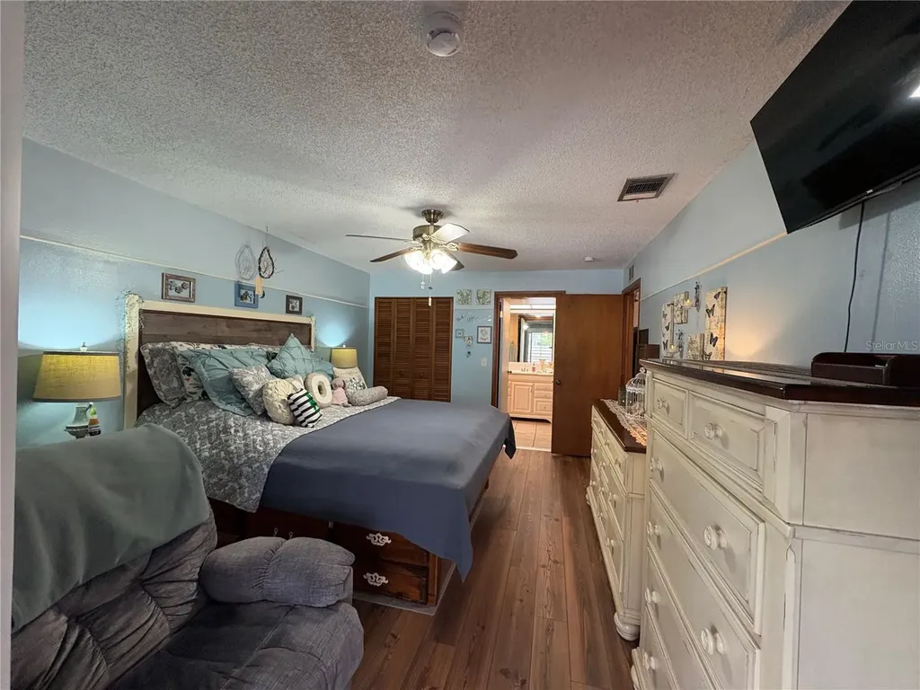 6457 Samoa Drive Sarasota FL 34241