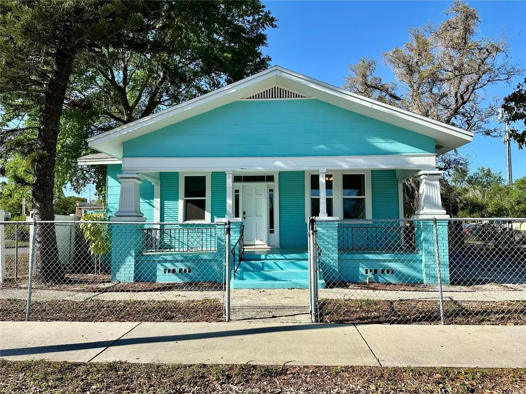 1504 E 33rd Avenue Tampa FL 33610