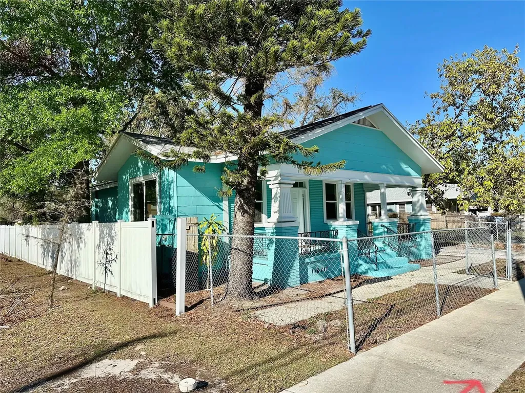 1504 E 33rd Avenue Tampa FL 33610