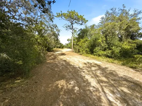 34095 Hyatt Road Dade City FL 33523