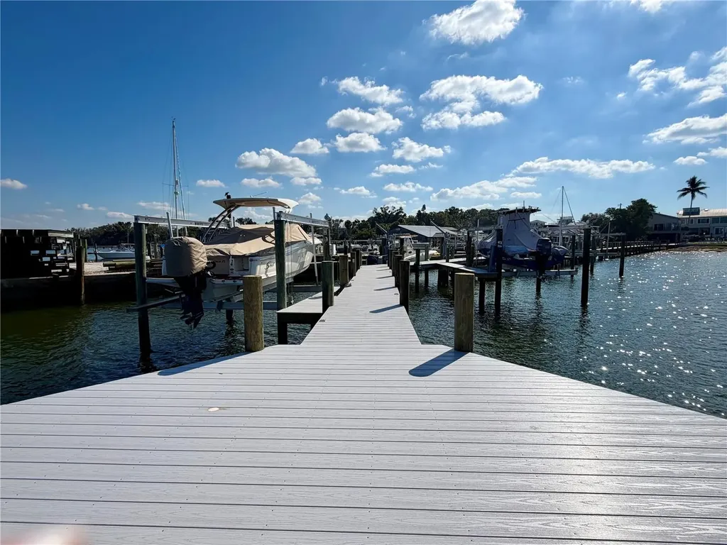 2408 89th Street NW Bradenton FL 34209