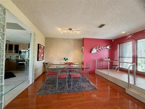 2408 89th Street NW Bradenton FL 34209