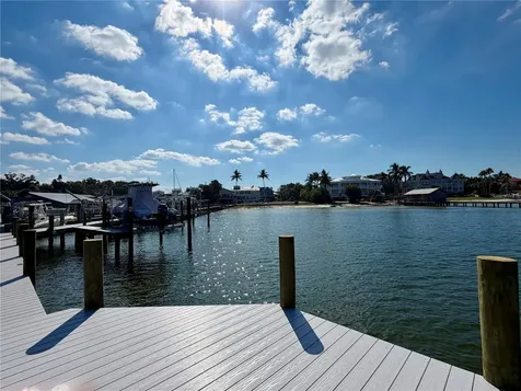 2408 89th Street NW Bradenton FL 34209