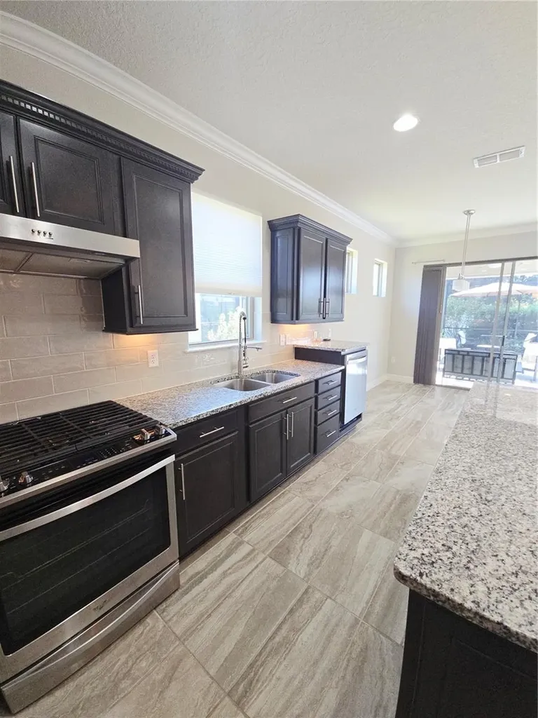588 Cantabria Drive Davenport FL 33837