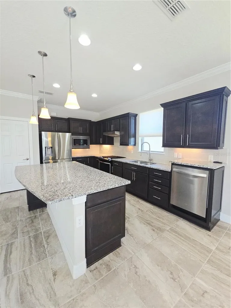 588 Cantabria Drive Davenport FL 33837
