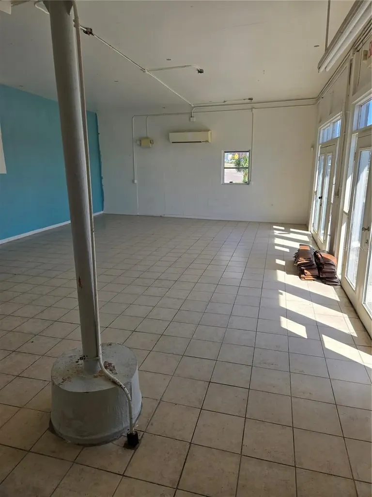 211 N Missouri Avenue Clearwater FL 33755