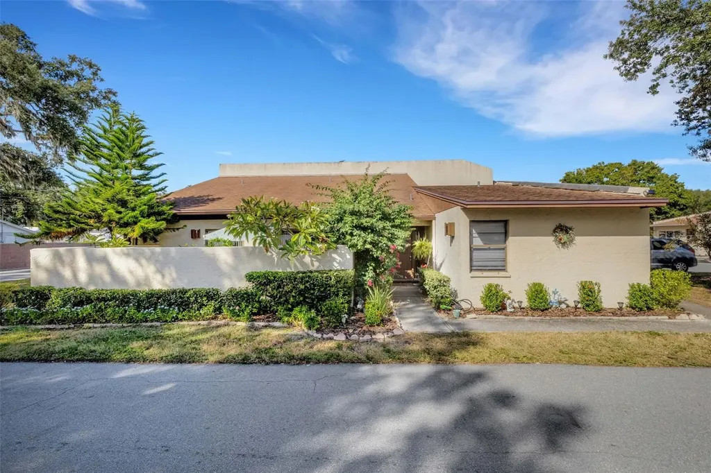 1880 N Crystal Lake Drive Lakeland FL 33801