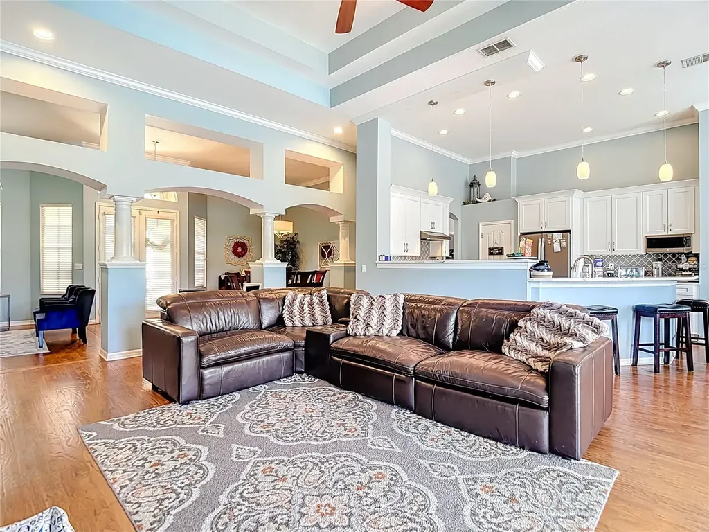 4805 Tea Rose Court Lutz FL 33558