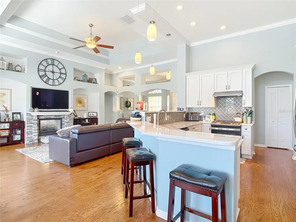 4805 Tea Rose Court Lutz FL 33558