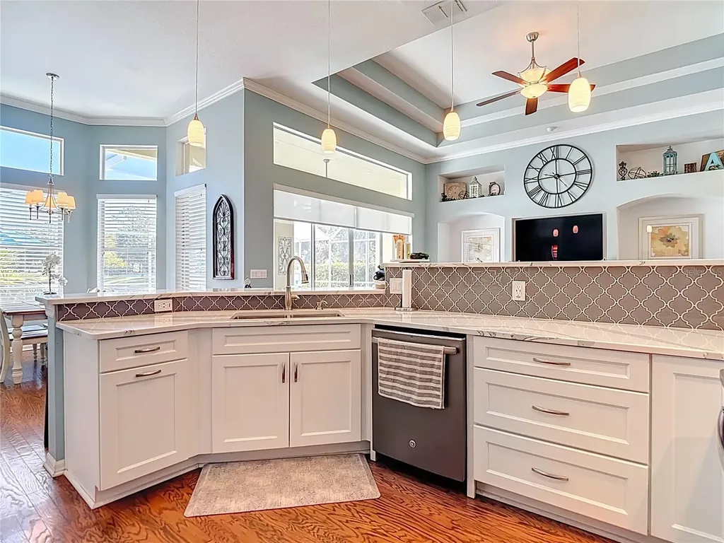 4805 Tea Rose Court Lutz FL 33558