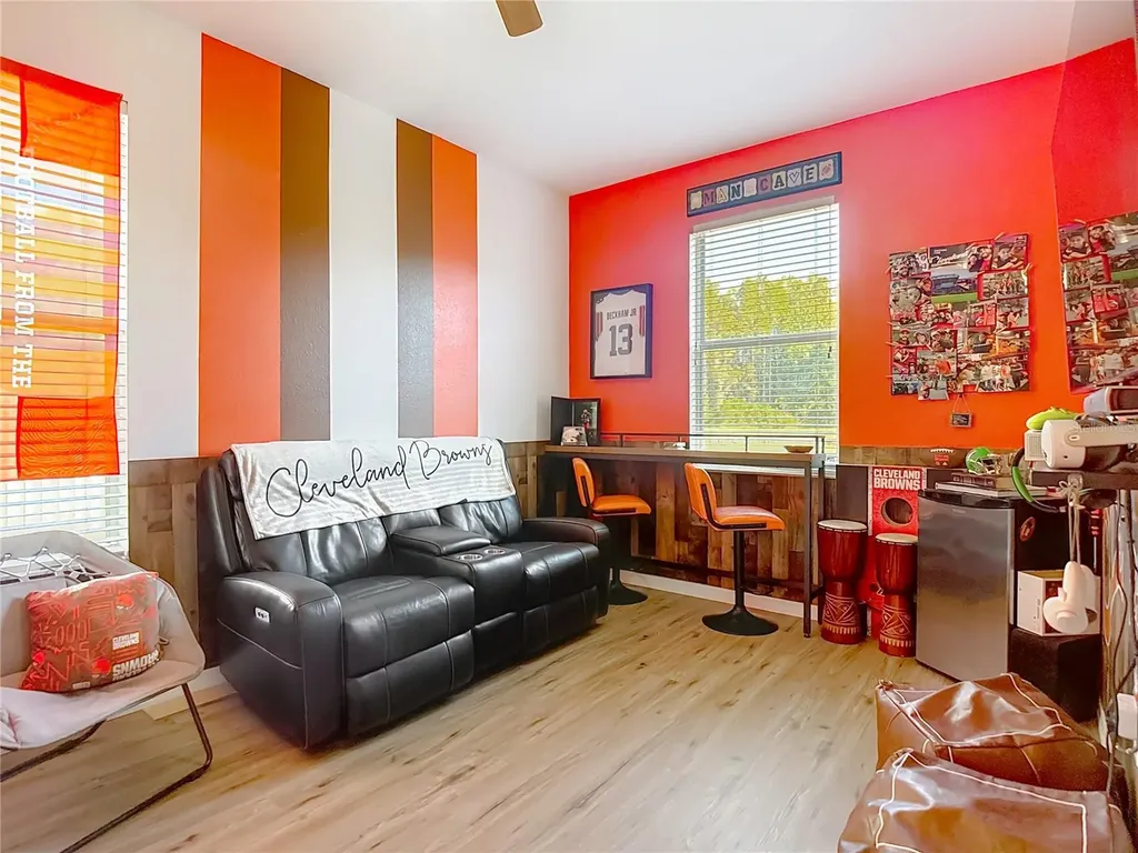 4805 Tea Rose Court Lutz FL 33558