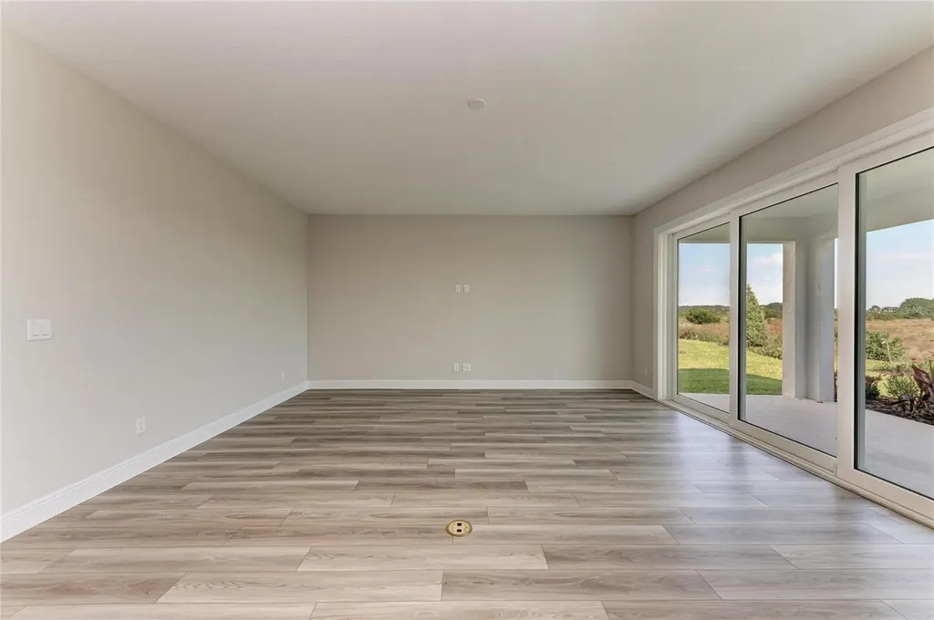 9723 Surrey Rose Drive San Antonio FL 33576