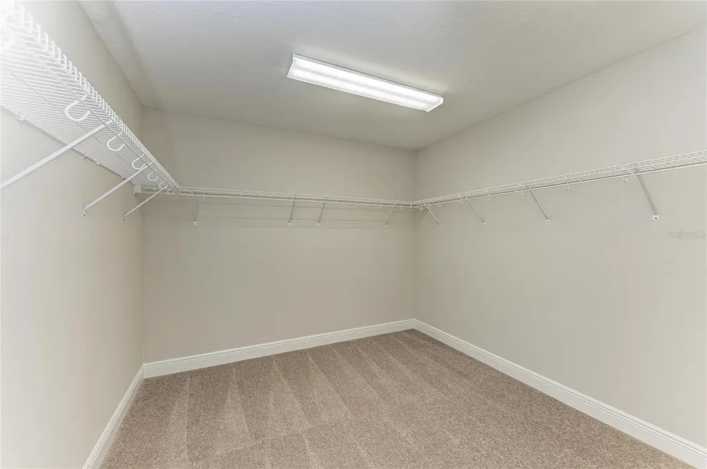 9723 Surrey Rose Drive San Antonio FL 33576