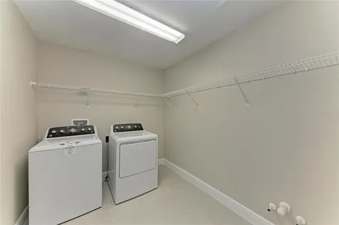 9723 Surrey Rose Drive San Antonio FL 33576