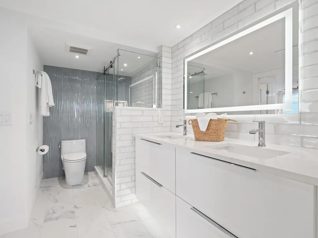 5400 Ocean Boulevard Sarasota FL 34242