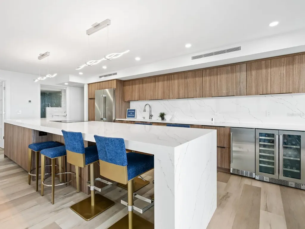 5400 Ocean Boulevard Sarasota FL 34242