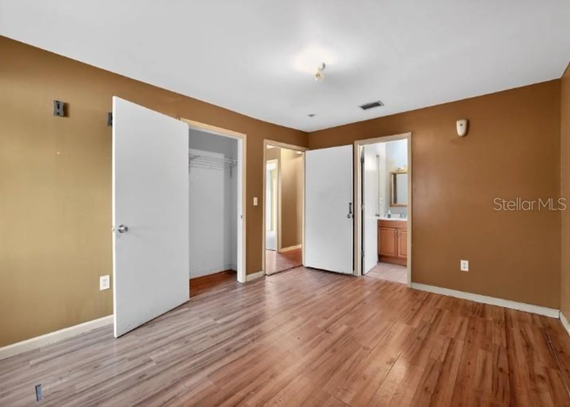 3107 E Osborne Avenue Tampa FL 33610