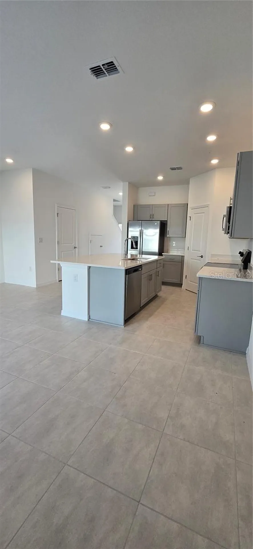 2978 Canary Avenue Davenport FL 33837