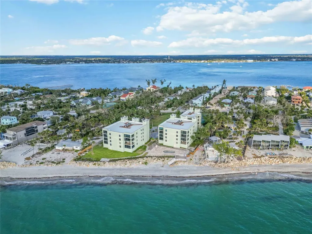 5075 N Beach Road Englewood FL 34223