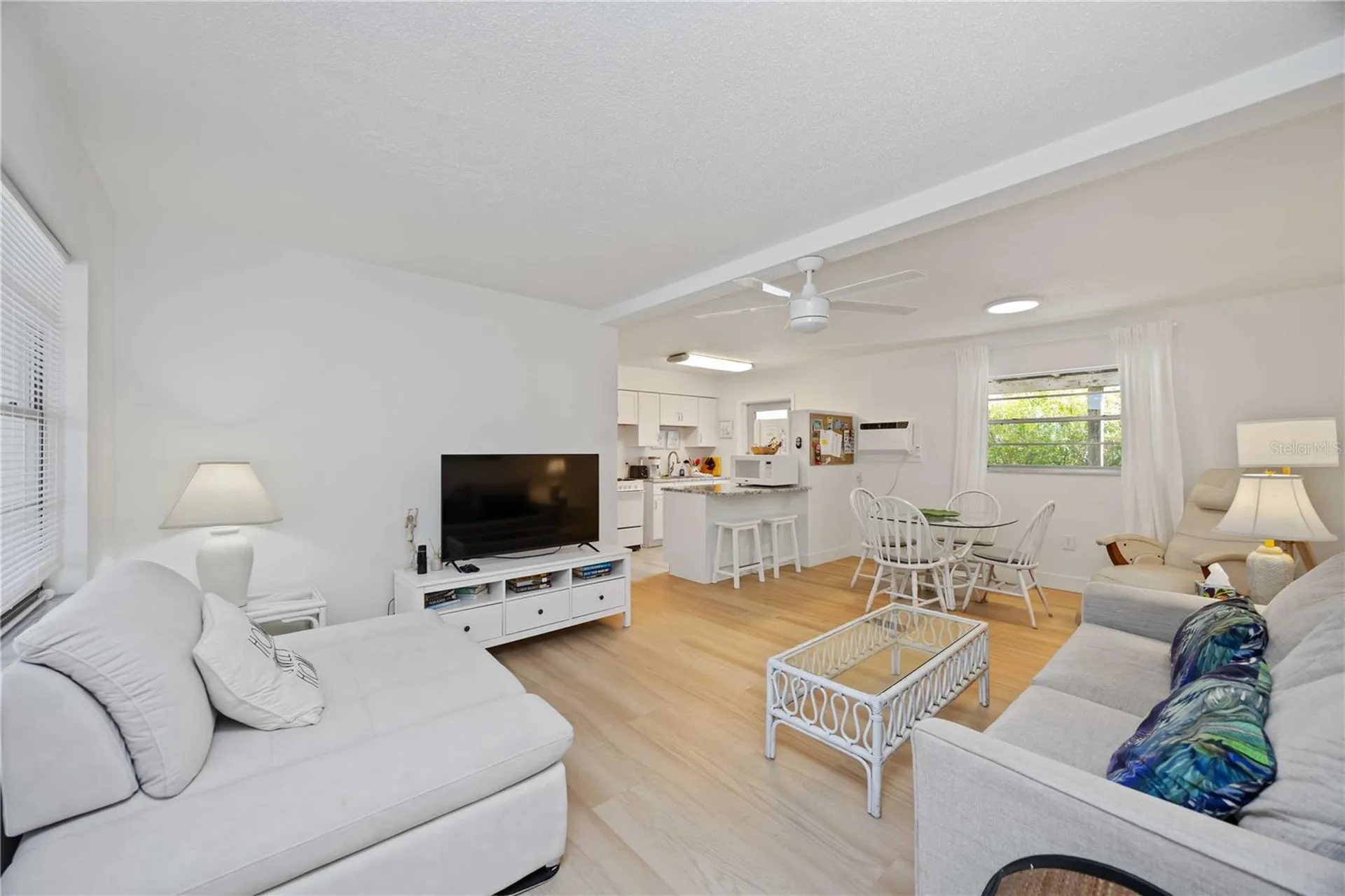 5075 N Beach Road Englewood FL 34223