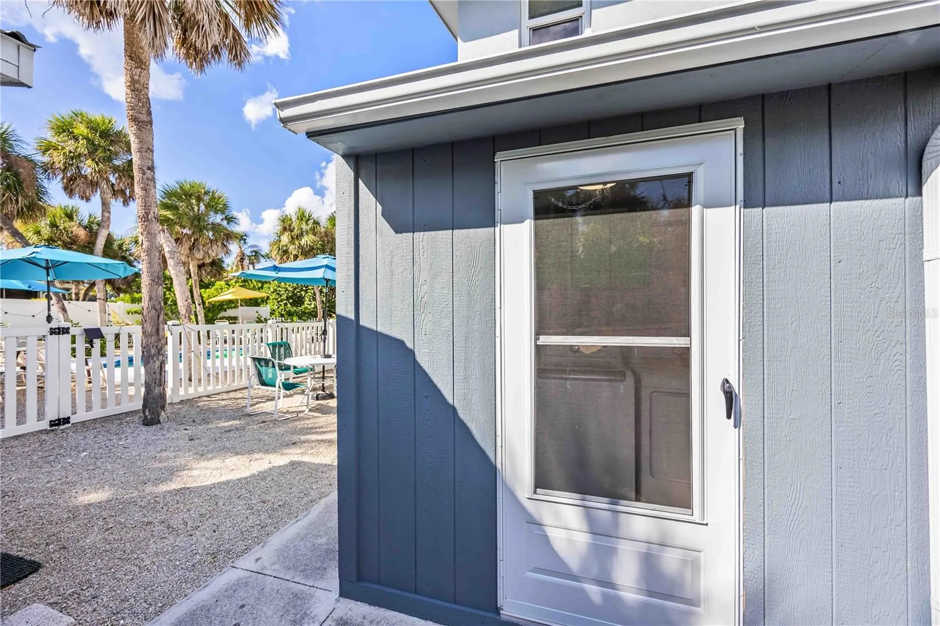 5075 N Beach Road Englewood FL 34223