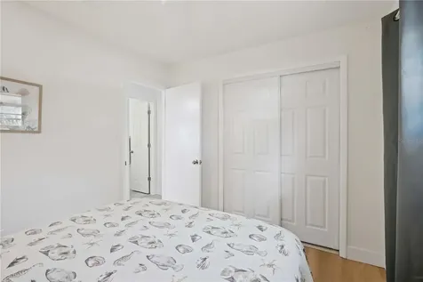 5075 N Beach Road Englewood FL 34223